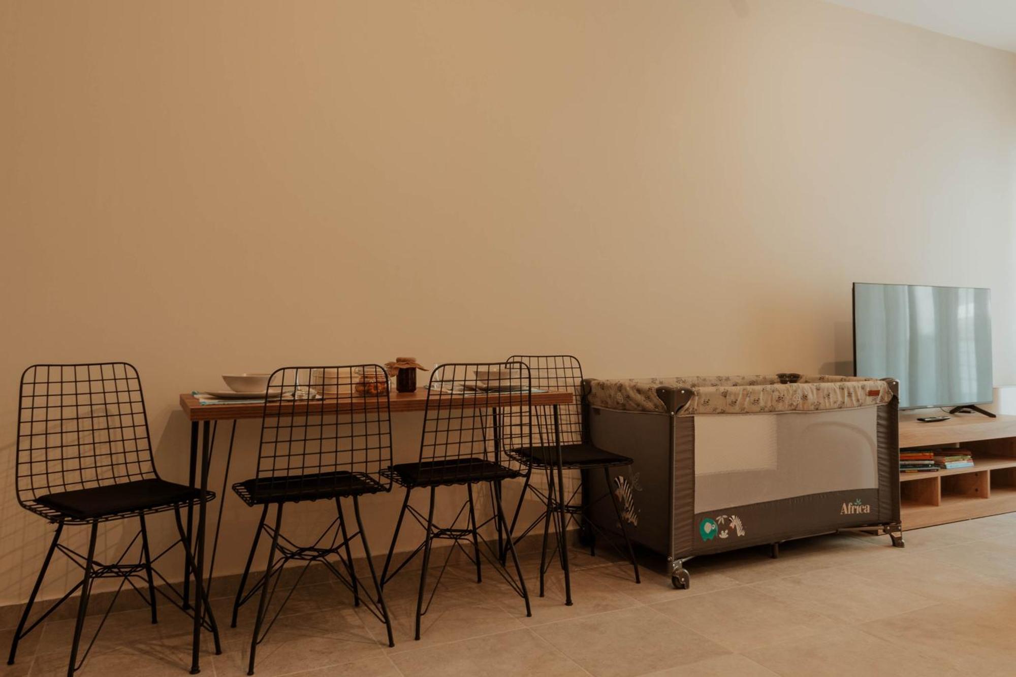 Dantis Place Alpha1 Apartment